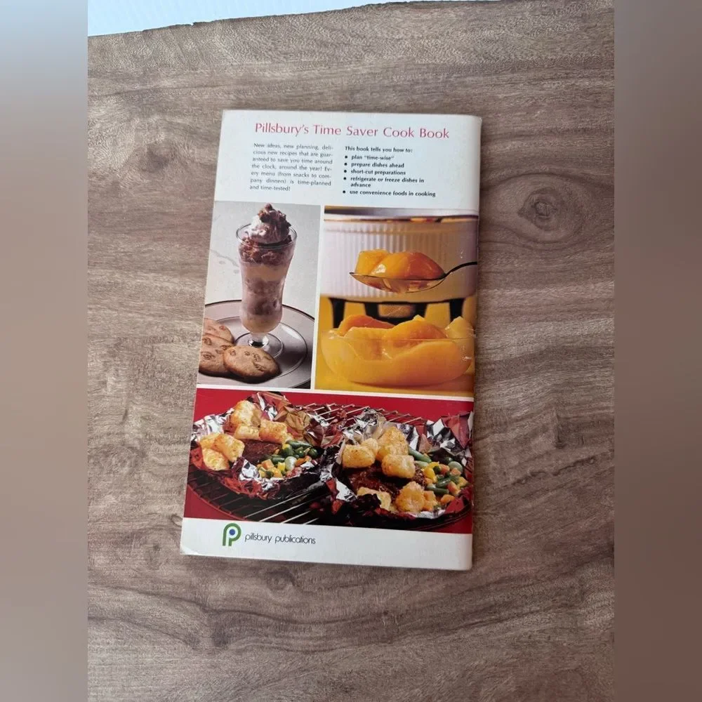 Vintage Cookbook Pillsbury Time Saver Cook Book 121 Recipes 1967 2nd Edition